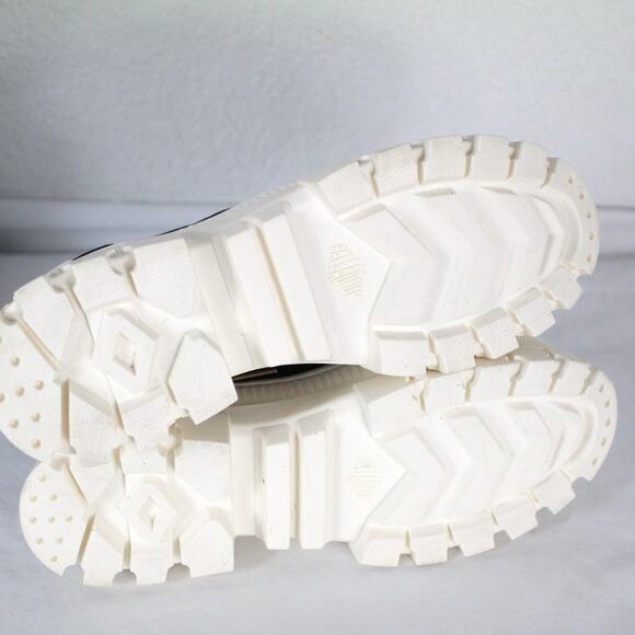 Palladium Women's Revolt Lo Tx Sneaker Size 9 NIB Platform - Picture 5 of 6